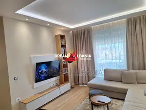 Shitet apartament 2+1+2wc brenda Kompleksit Fiori Di Bosco, ne Tirane 
