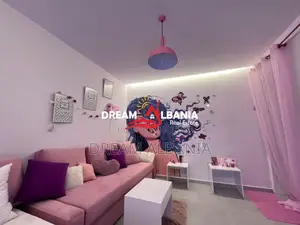 Dyqan ne shitje ne Qender rruga e Bogdaneve (ID 4171596).