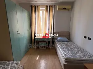 Apartament 2+1 me qera Tek Shkolla Baletit, ne rrugen e Elbasanit (ID 