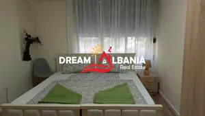 Jepet Apartament 1+1 me qera kati i pare i nje shtepie Private ne Mysl