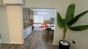 Apartament 2+1 me post parkimi me qera ne afersi te Gjykates se Rrethi