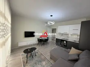 Shitet super apartament 2+1+2+post parkimi i perfshire ne Rrugen e Dur
