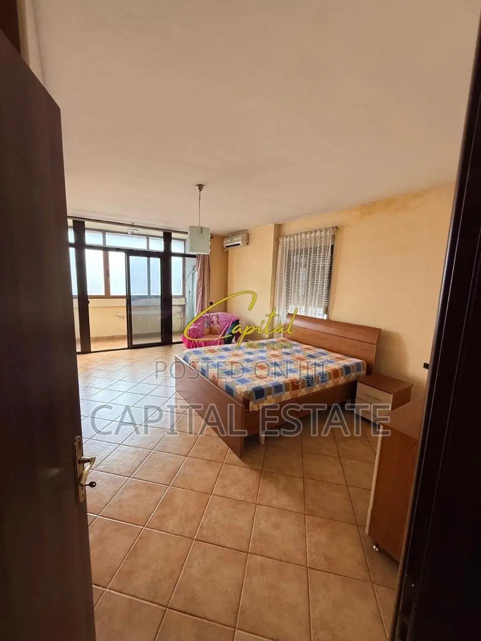 APARTAMENT ME QIRA 2+1 RRUGA E KAVAJES 700 EURO