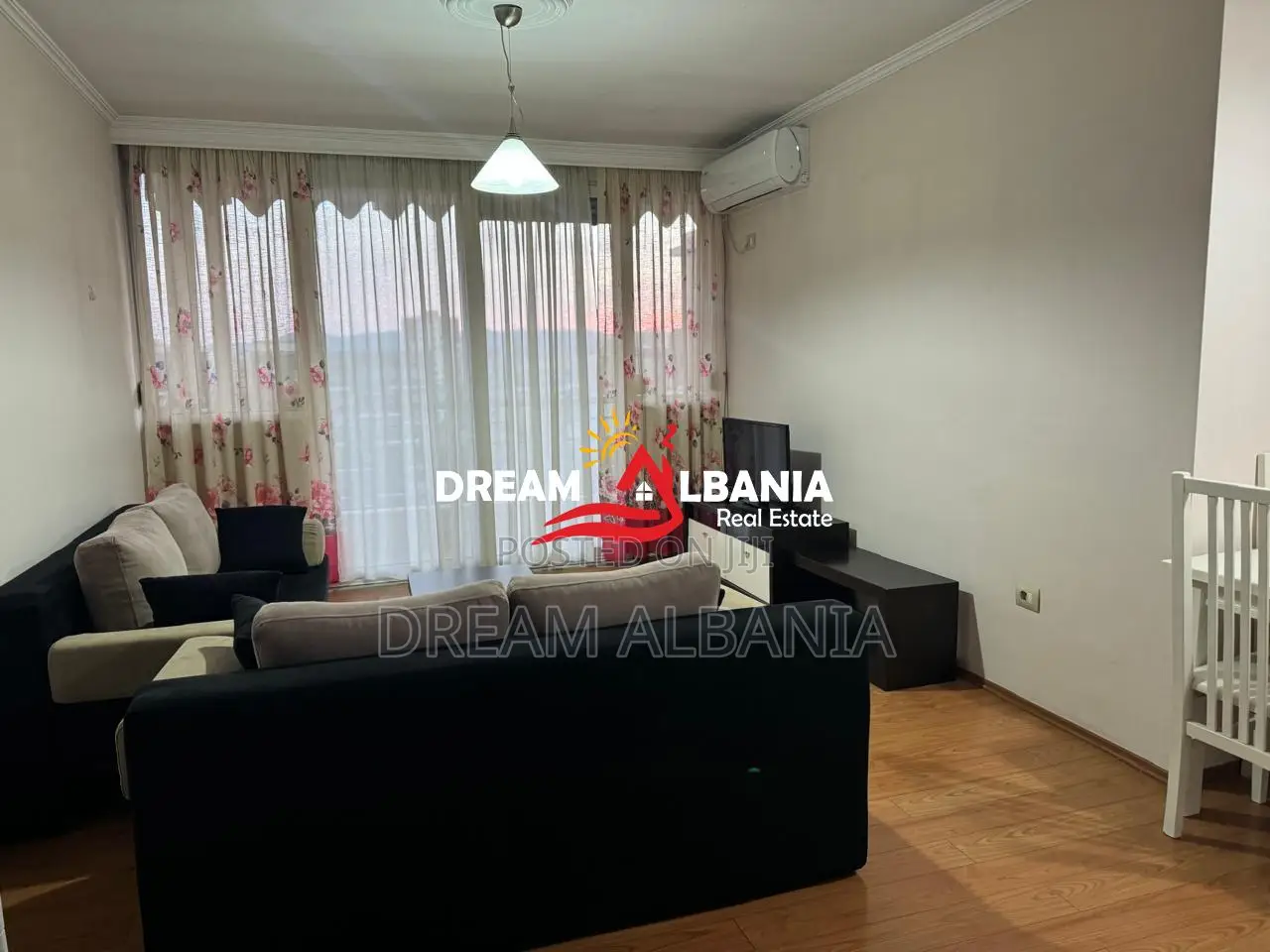 Jepet me Qera Apartament 1+1 Tek 21 Dhjetori,prane Hotel Mondial (ID 4