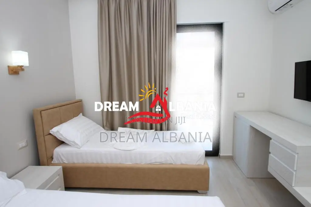 Hotel ne Shitje ne Rradhime Buze Detit (ID 4151095)