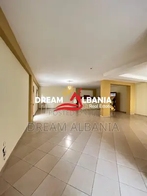 Ambient Biznesi+2 Garazhe me qera ne rrugen Bill Klinton prane Kodres 