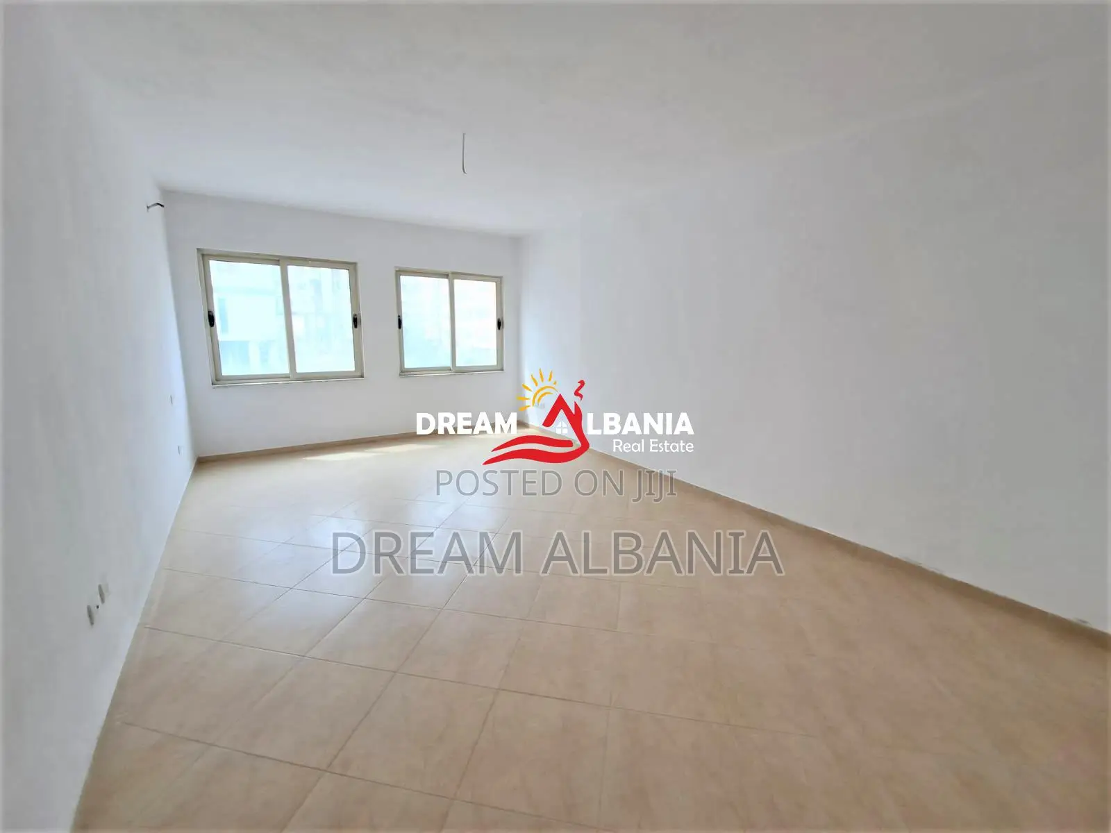 Apartament 2+1 ne shitje ne Yzberisht ne afersi te fundit bulevardit n