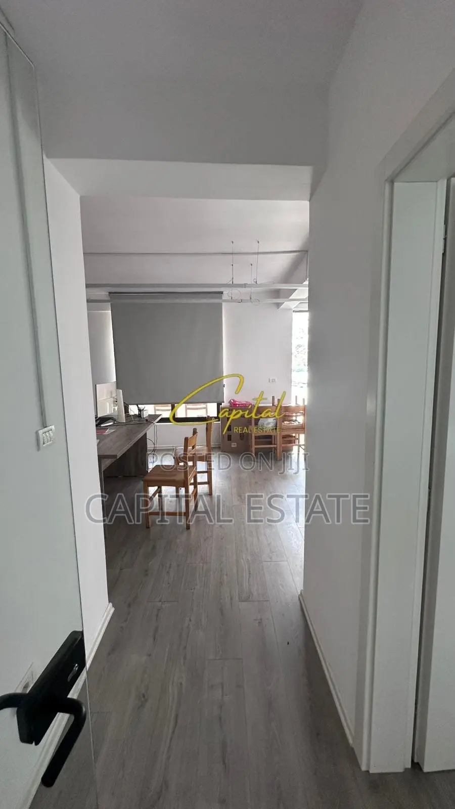 ZYRE ME QIRA 116 M2 VASIL SHANTO 1.200 EURO