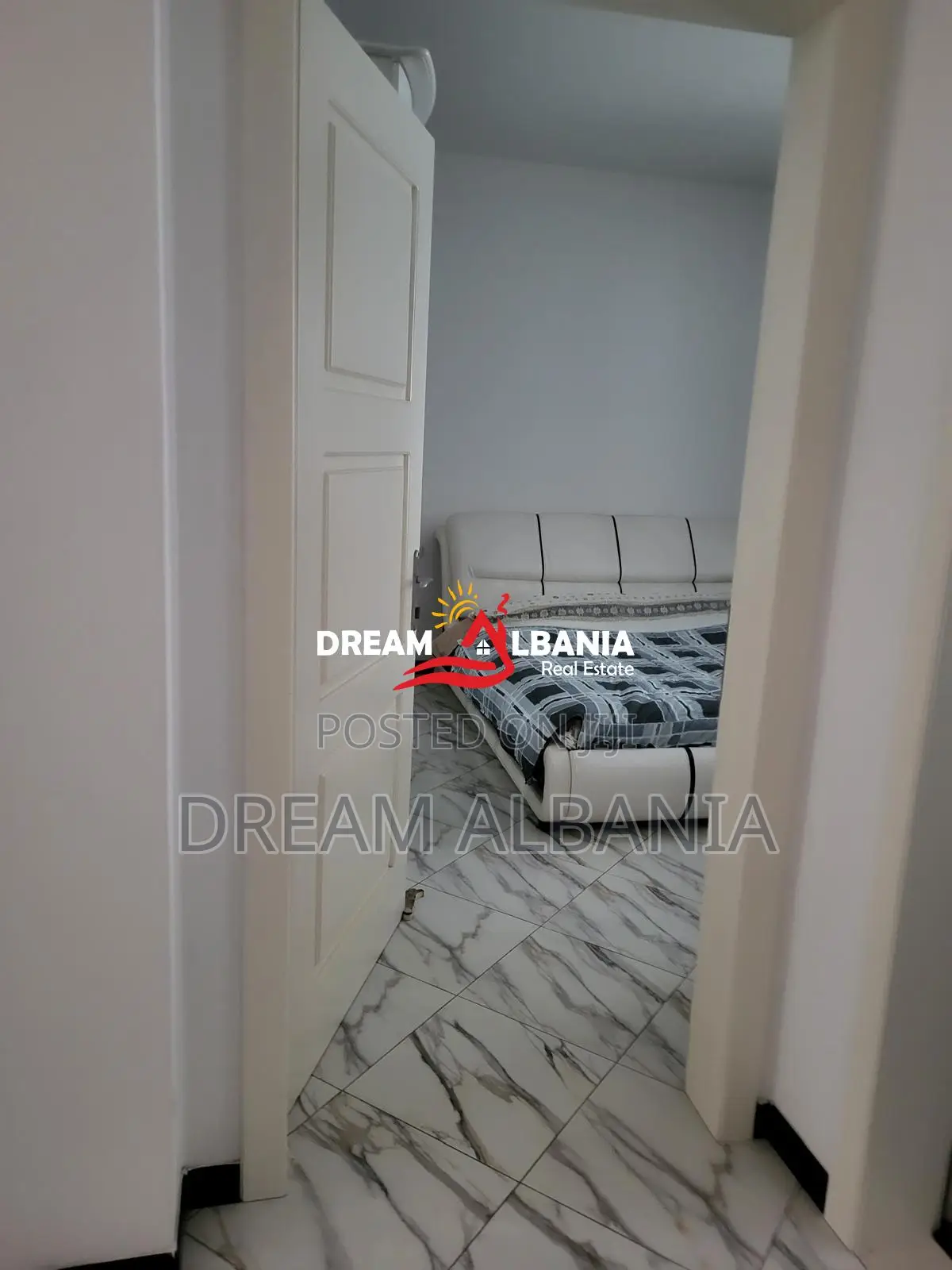 Vile ne shitje me dy hyrje te ndara, ne Sallmone te Shijakut (ID 41512