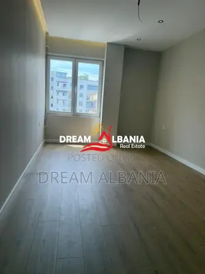 Shitet Apartament 2+1- 5 maj-pranë Concord Center, Tiranë (41212258)