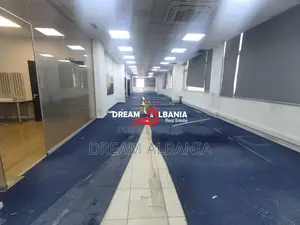 Jepet ambient biznesi me qera ne zonen e Bllokut prane Stadiumit Selma