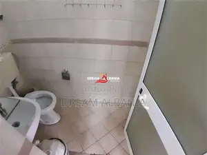 Dyqan per shitje ne Rrugen e Durresit prane Ish Ambasades Jugosllave n