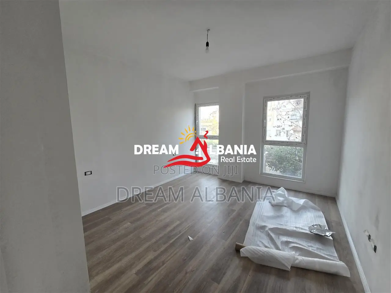 Apartament 1+1 ne Shitje Rruga Dritan Hoxha, Kompleksi Aura ne Tirane 