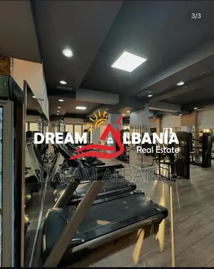 Shitet ambjent biznesi tek Rruga Elbasanit prane ish 7 Xhuxhave, Tiran