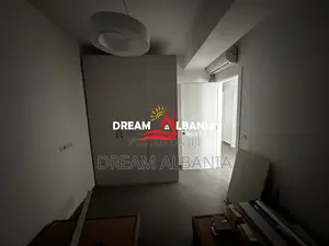 Dupleks për shitje në Kodrën e Diellit (ID 41212263)