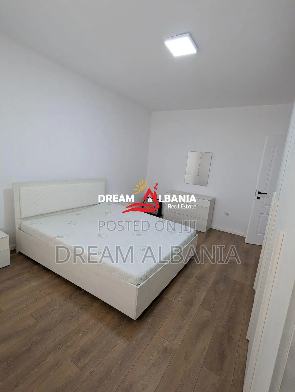 Apartament 1+1+Kuzhine me Vete ne Shitje ne Laprake, Prane KMY-se (ID 