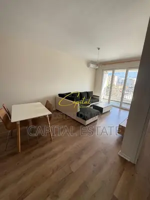 APARTAMENT ME QIRA 1+1 5 MAJI 50.000 LEKE