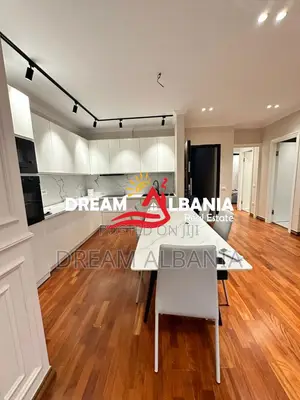 Jepet me qera apartament+verande | Penthouse 2+1+2 rruga e Kavajes (ID