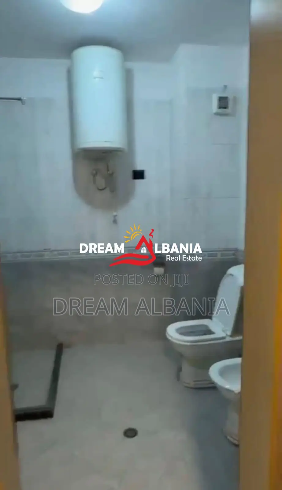 Jepet me qera Ambient Biznesi Ish Ekspozita afer Kulla Blu (ID 4261156