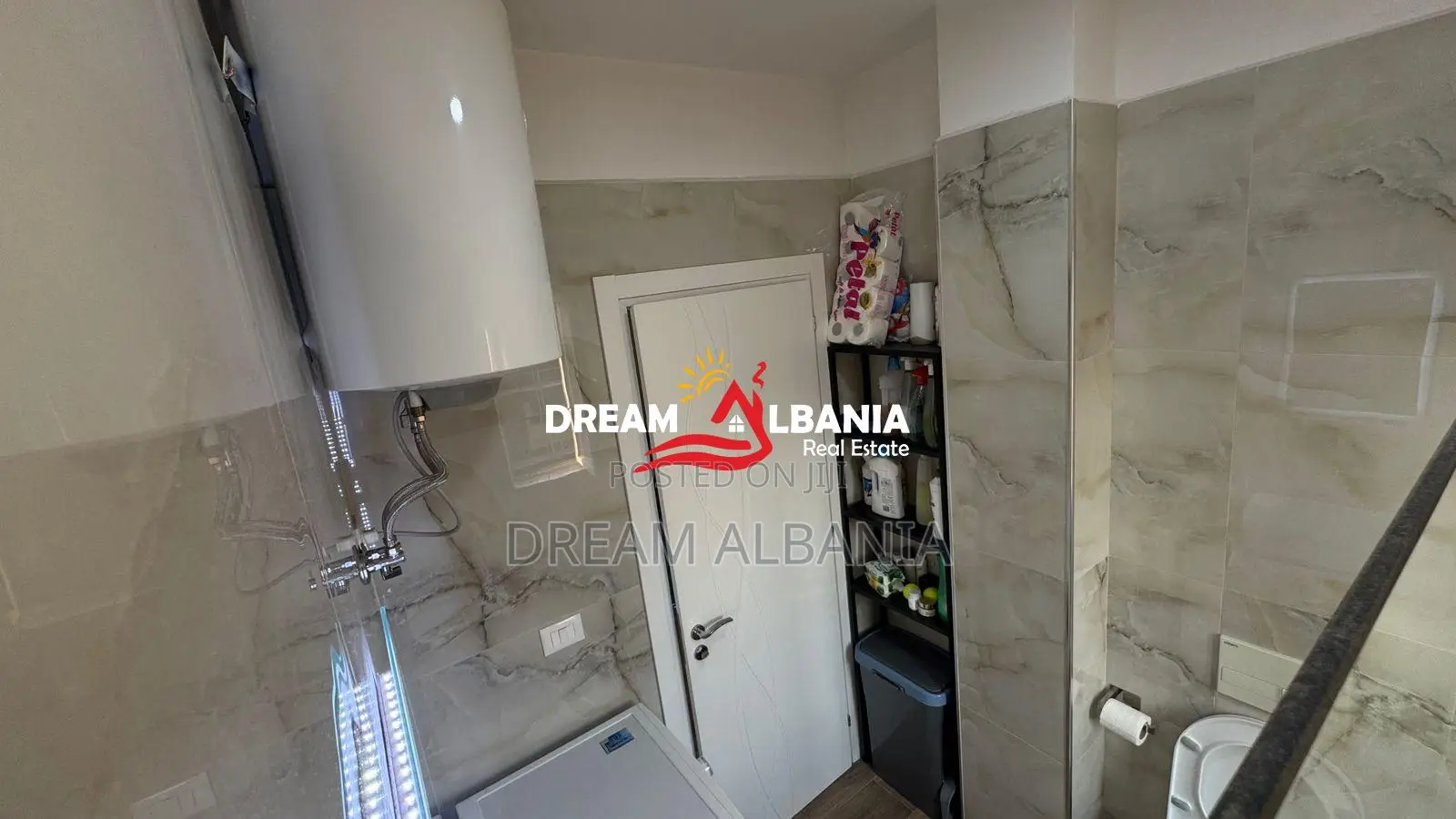 Shitet Apartament 2+1 Bulevardi Donald Trump (ID 51210003)