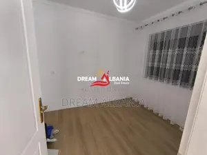 Shitet Apartament 2+1 prane Restorant Freskut, Tirane (ID 41212273)