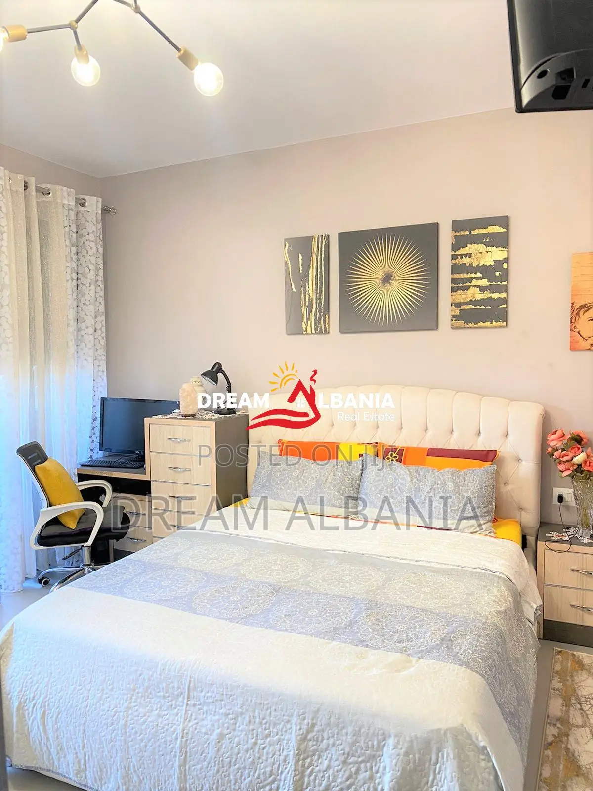 Super Apartament 1+1+2 Ballkone+Depo me Qera tek Stadiumi Dinamo ne Ti