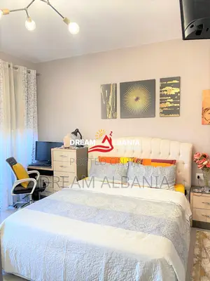 Super Apartament 1+1+2 Ballkone+Depo me Qera tek Stadiumi Dinamo ne Ti
