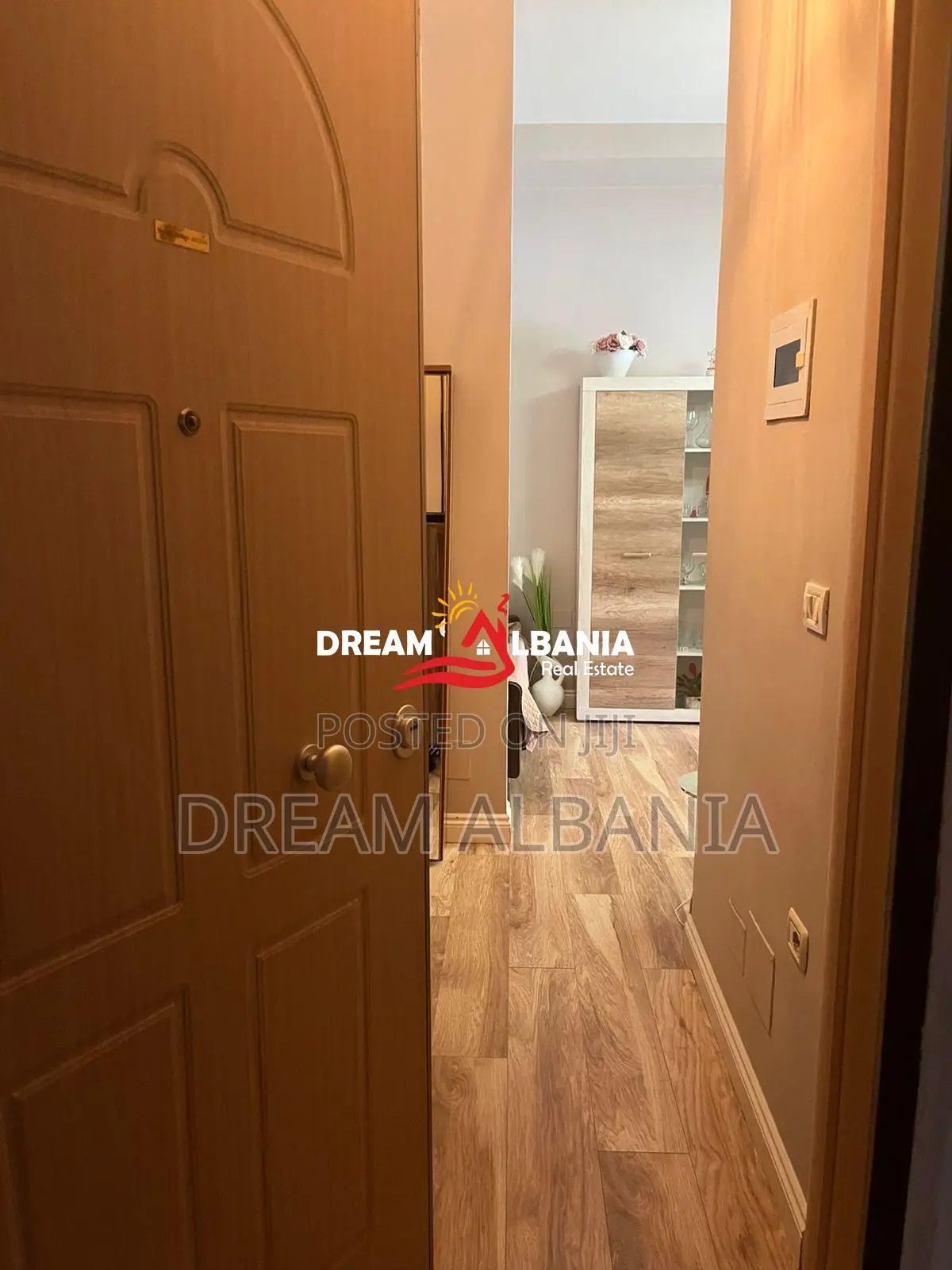 Apartament 1+1 ne Shitje ne Fresk, prane Spar 2 ne Tirane (ID 41111125
