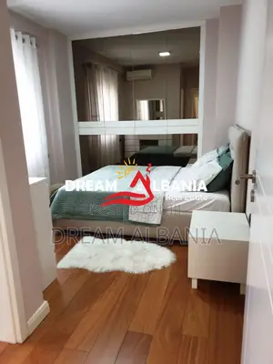 Super Apartament 3+1+2 ne shitje te Liqeni i Thate rruga Peti (ID 4131