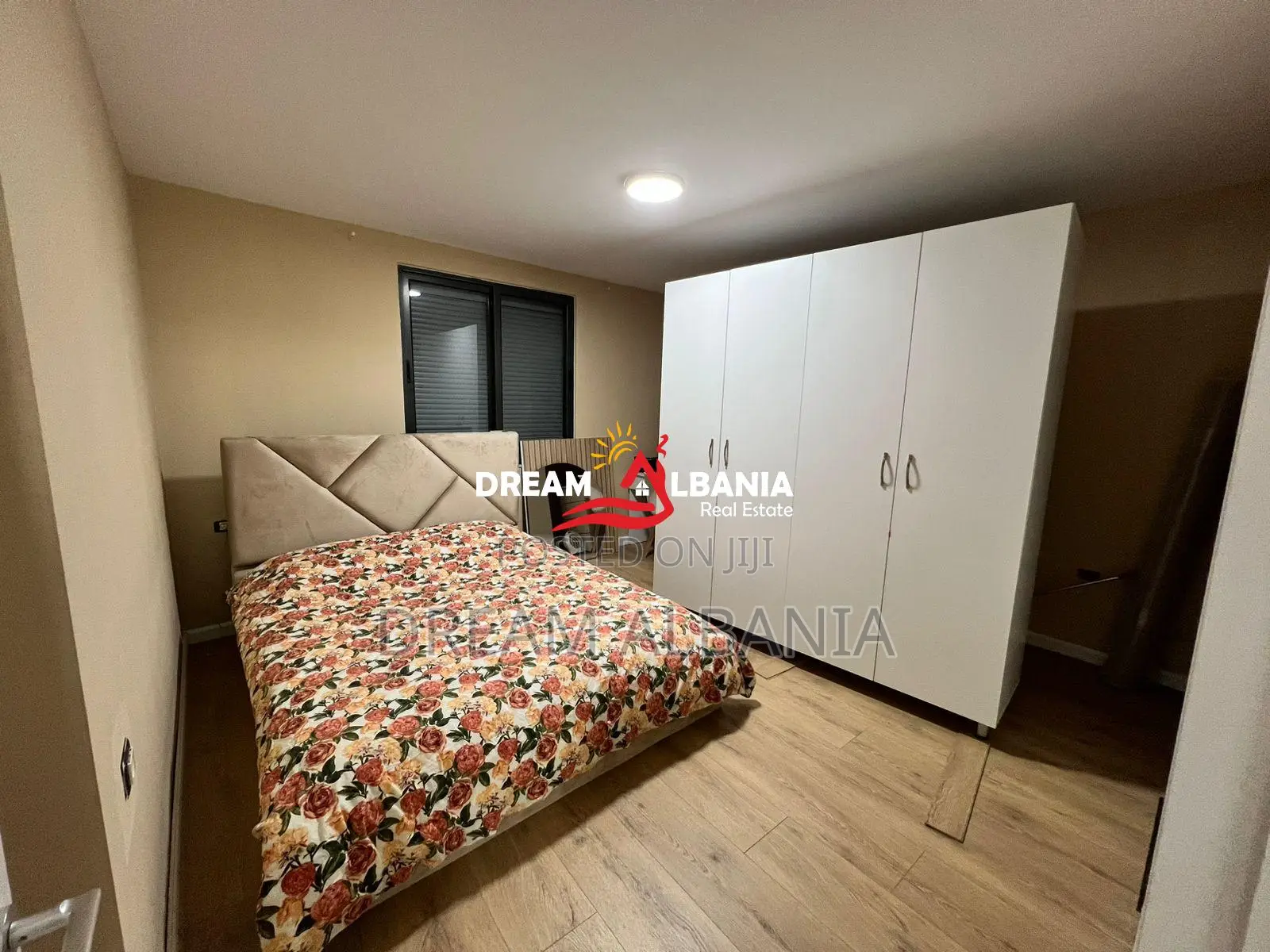 Super Apartament 3+1+2wc ne shitje te stadiumi Dinamo, Tirane (ID 4139