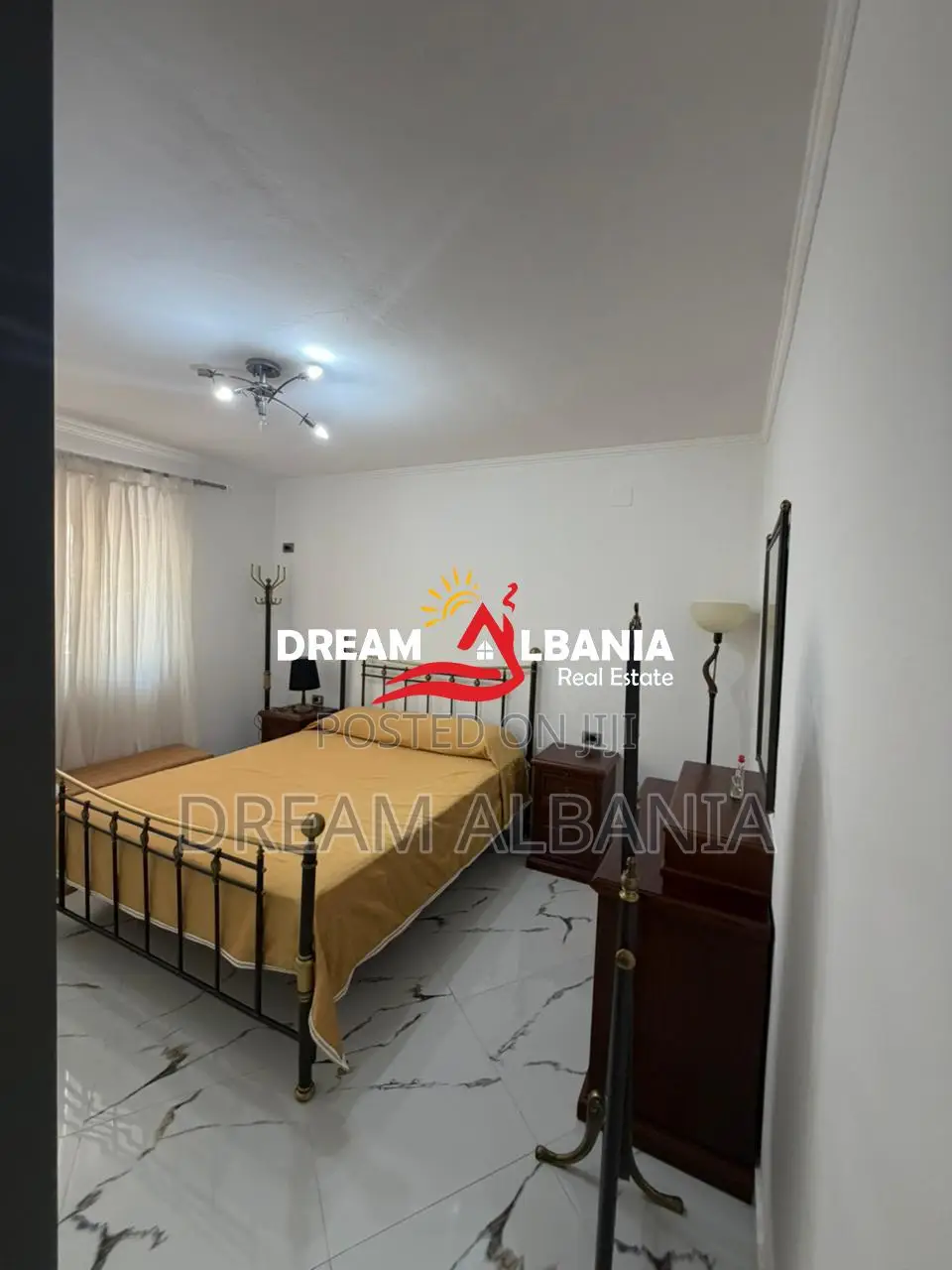 Apartament 2+1 me qera tek 5 Maji, pranë picerisë “Fontana”, Tirane (4