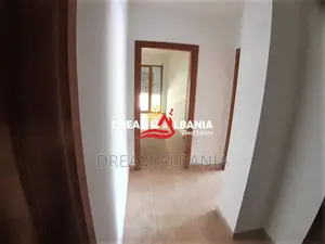 Apartament 2+1 ne shitje ne Bllok prane Sky Tower ne Tirane (ID 412192