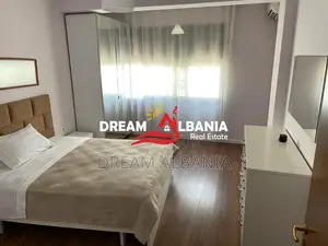 Apartament 1+1 me qera ne Bulevardin Zogu i I te Ministria e Drejtesis