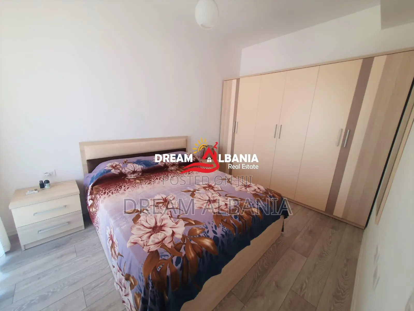 Apartament me qera 2+1+Post parkimi tek Kompleksi Mangalem ne Ali Dem 