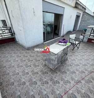 Apartament 2+1+Verand per shitje ,Kopshti Botanik, prane Xhamis (ID 41