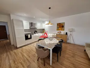 Shitet Apartament 2+1+2 Rruga e Bogdaneve, perballe Shkolles Avni Rust