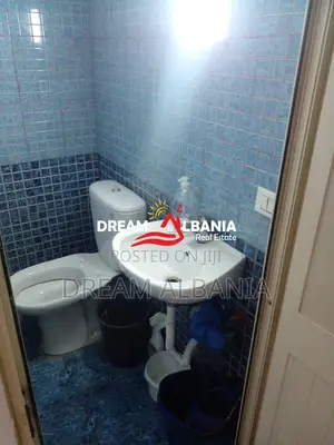 Ambient biznesi me qera prane Galerise ne Qender, Tirane ( ID 42611367