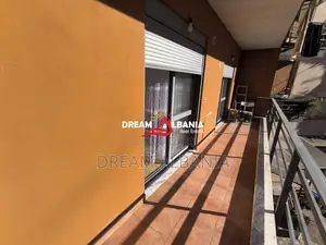 Shitet Apartament 2+1 prane Restorant Freskut, Tirane (ID 41212273)