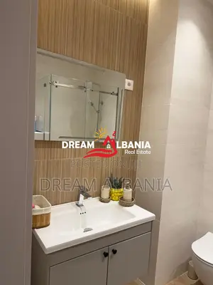 Jepet me Qira Apartament 1+1 pranë Qatar Center, Zogu i Zi (42111647) 