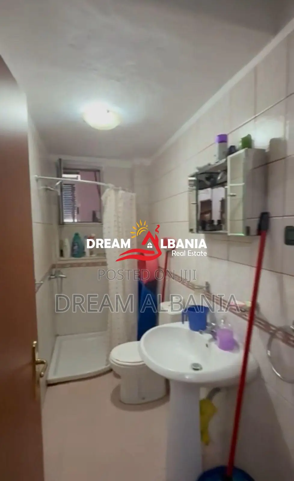 Apartament 1+1 me qera te Rruga e Barrikadave, Tirane (ID 4219480)