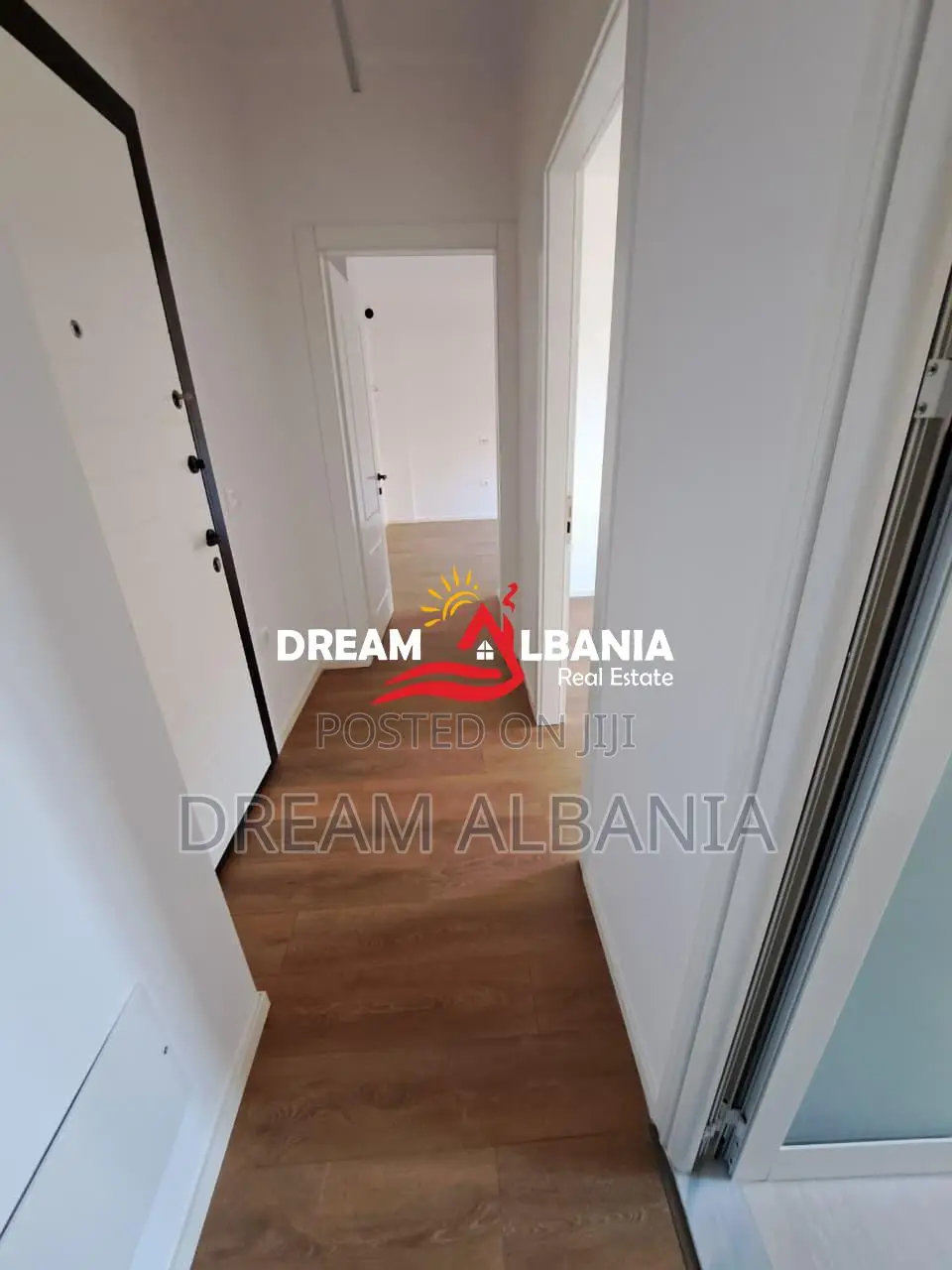 Shitet Apartament 1+1 Rruga Dritan Hoxha, Prane ZKM (ID 51110003)