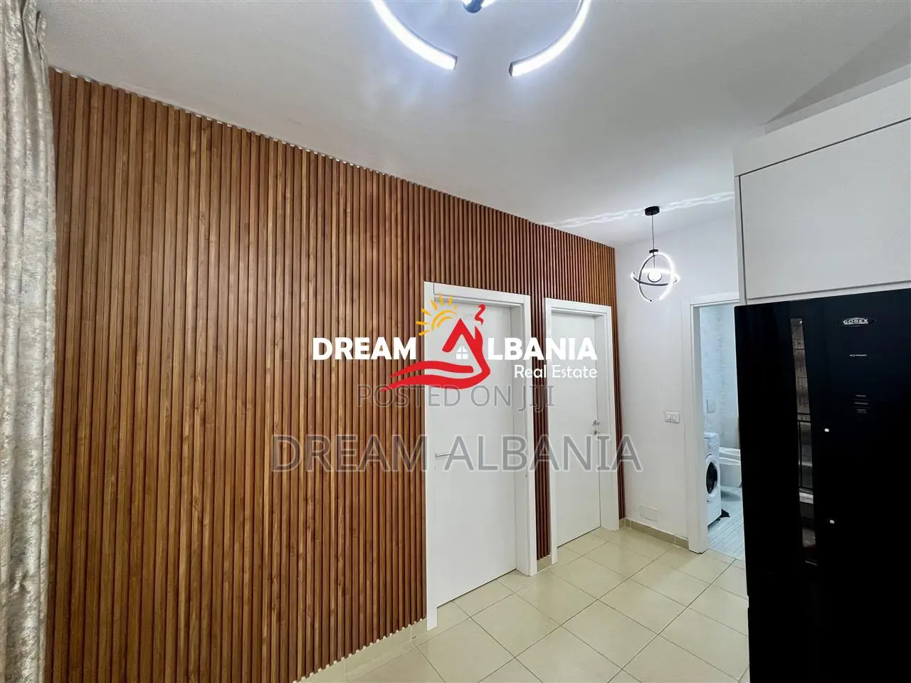 Jepet me Qera apartament 2+1 në Bulevardin e Ri, Pranë Rezidencës AVID