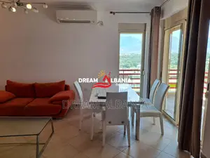 Apartament 2+1+Post Parkimi ne Shitje tek Liqeni i Thate (Rruga Peti) 