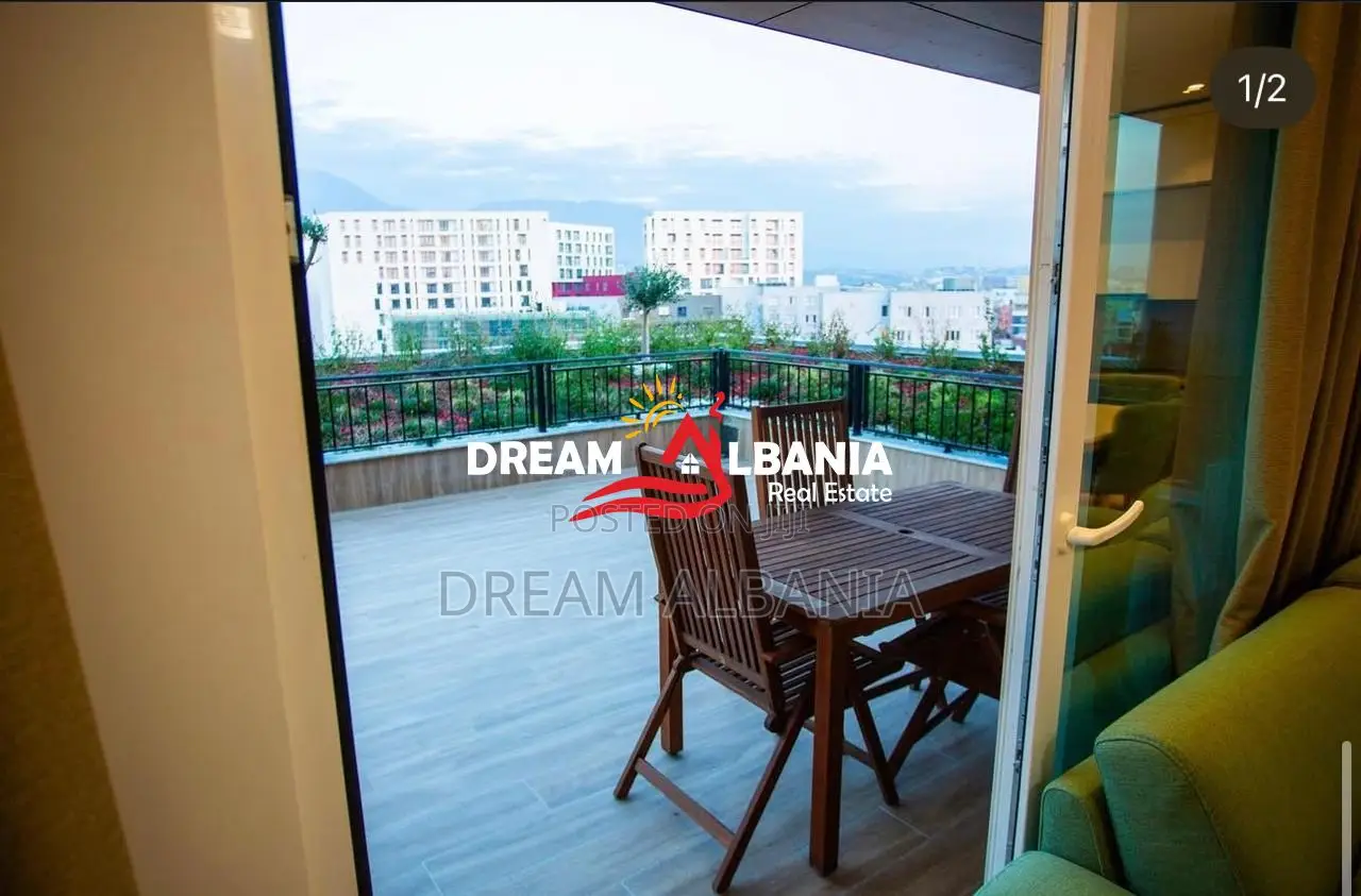 Super apartament me qera 2+1+2wc te Emerald Center rruga 5 Maji, Tiran