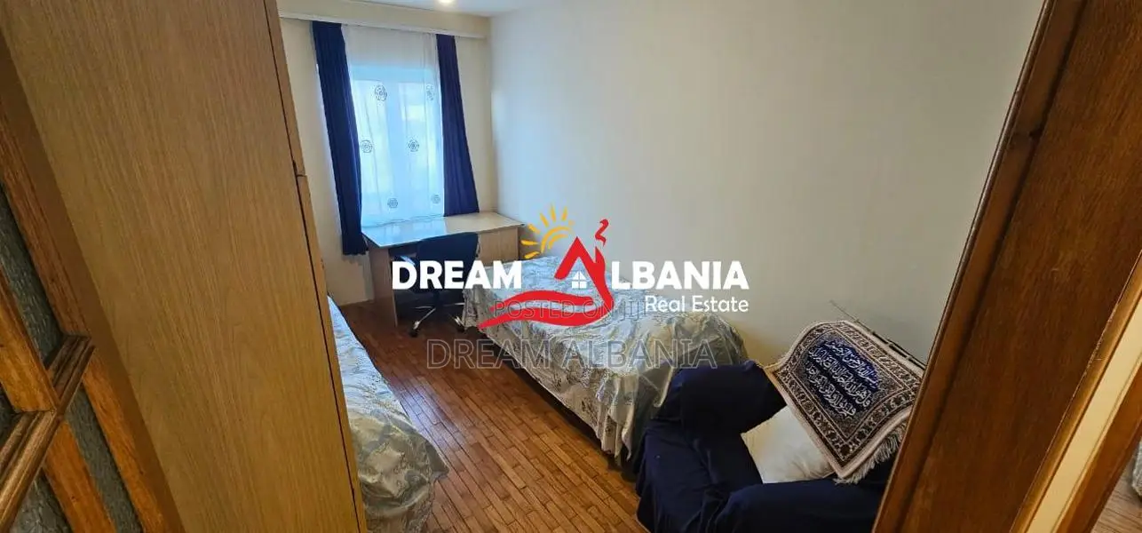 Jepet me qera apartament 2+1 Rr. Dritan Hoxha, Laprak (ID 42215364)
