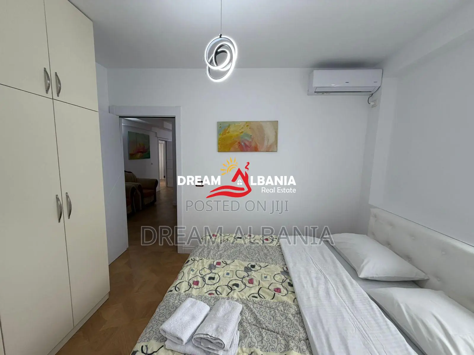 Shitet apartament 2+1+2 tek Irfan Tomini prane shkolles 26 Nentori (ID