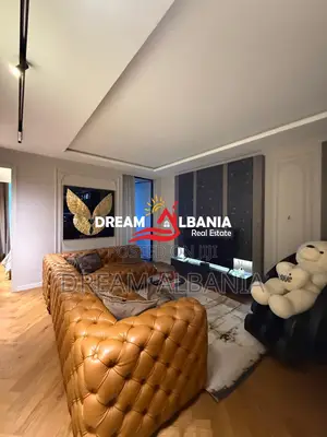 Apartament me qera 2+1+2 tualete tek Komuna e Parisit KIKA 2, Tirane (