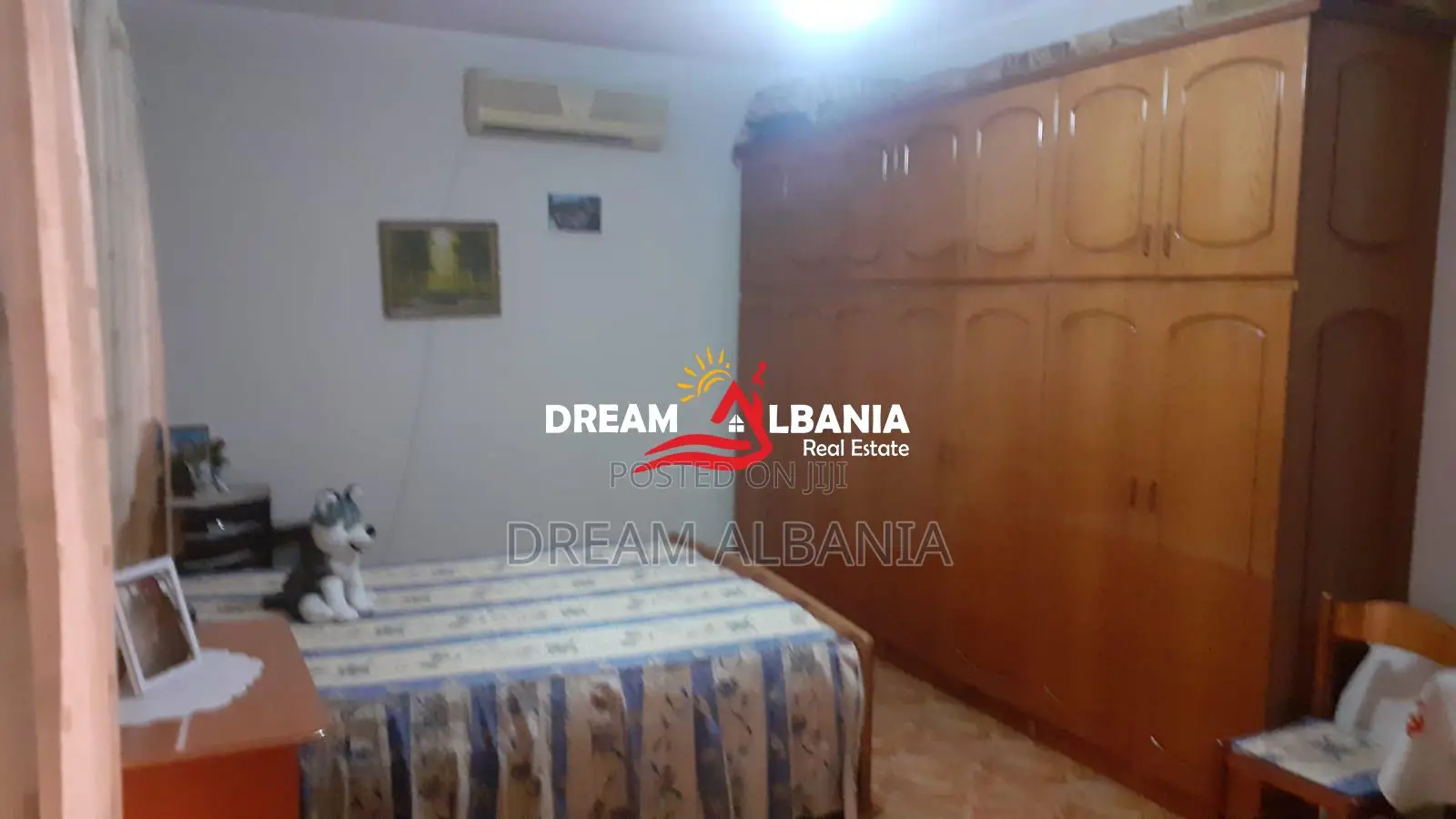 Shtepi Private + Ambjent Biznesi ne shitje ne Lushnje prane Stadiumit(
