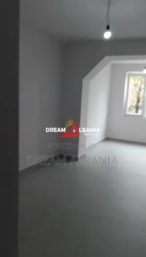 Jepet me qera ambient biznesi në zonen e Brrylit pranë Maternitetit të