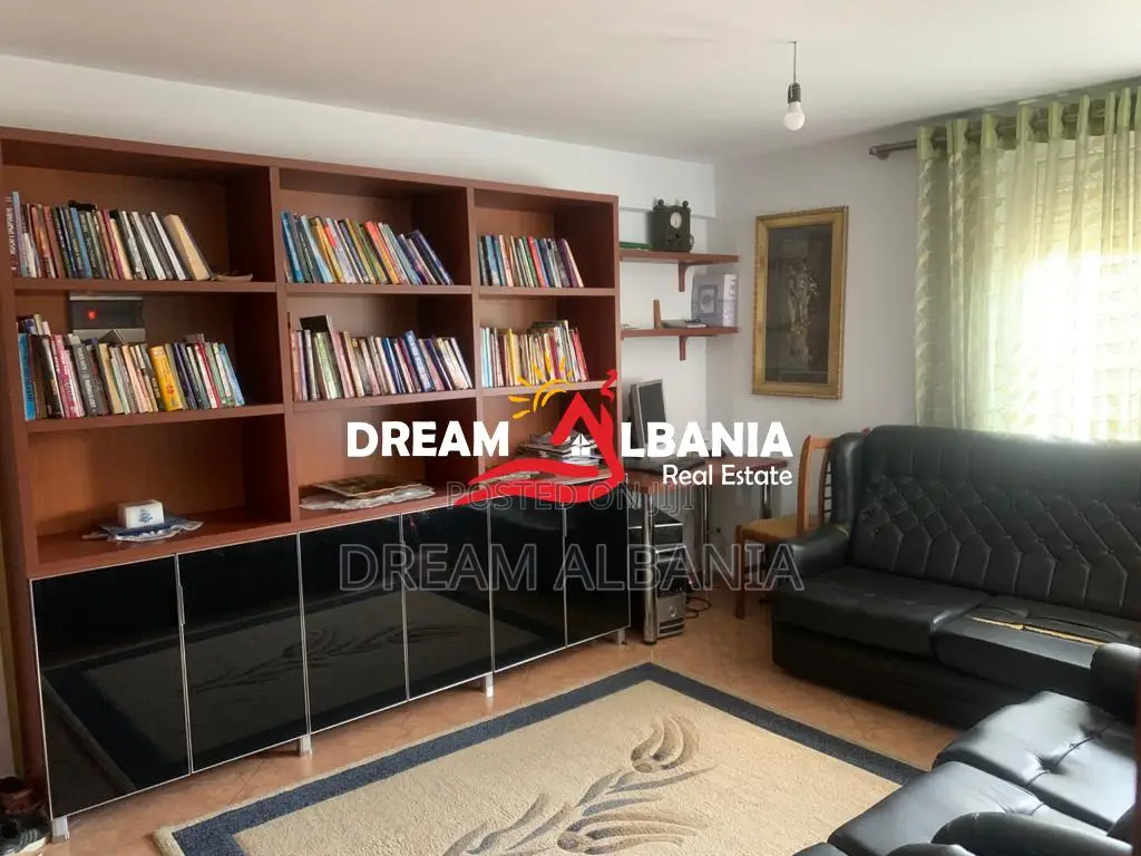 Apartament 3+1 ne shitje te Pazari i Ri, Tirane (ID 4139192) f